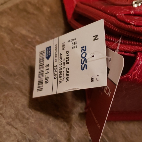 Purse - Picture 4 of 4